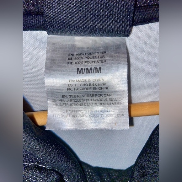 2/40$ Men’s AND1 gray Short Sleeve Hoodie with pouch pocket size medium - Picture 5 of 9